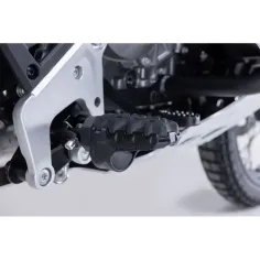 Evo Footrest Kit Black